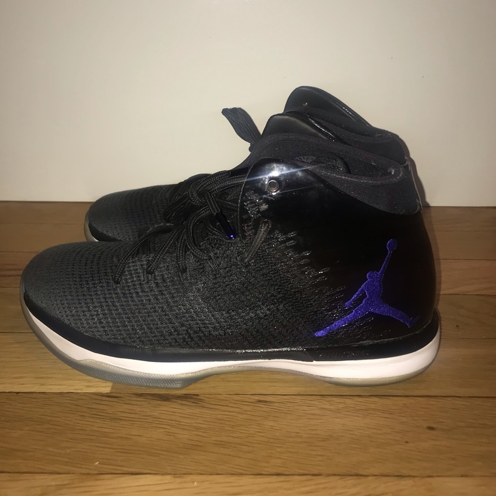 Nike Air Jordan XXXI (31) Space Jam Size 8